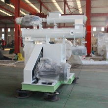 溧陽(yáng)市正旺飼料機(jī)械廠 專(zhuān)注于飼料機(jī)械制造與專(zhuān)業(yè)技術(shù)咨詢(xún)服務(wù)